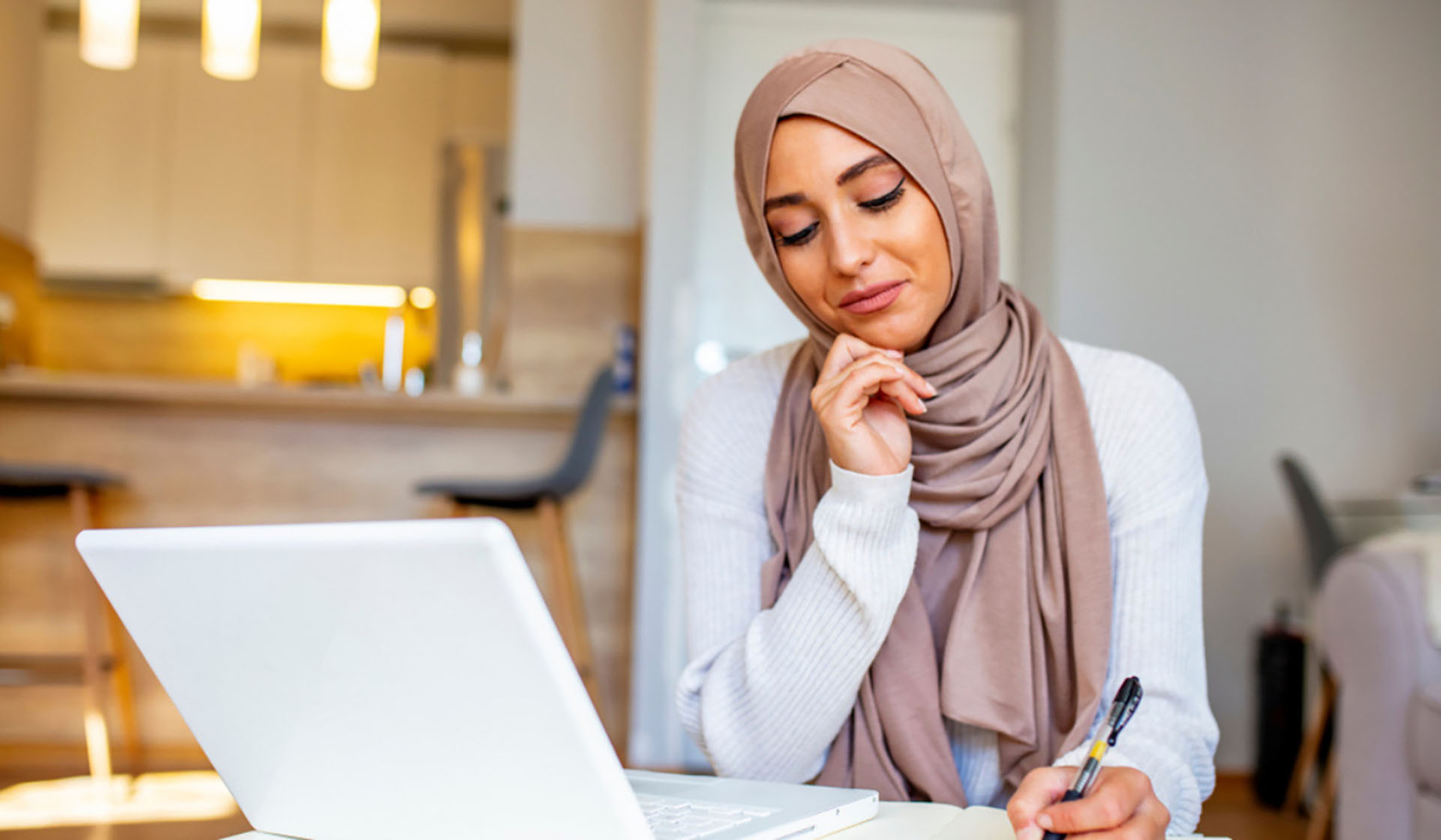 Virtual Helpline for Muslim Women, Muslim Women Virtual Helpline